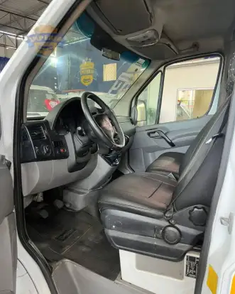 MERCEDES-BENZ-SPRINTER-2.2 415 CDI FURGÃO 7.5 BI-TURBO DIESEL MANUAL MERCEDES-BENZ-SPRINTER-2014