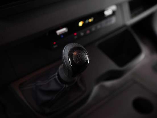 MERCEDES-BENZ-SPRINTER-2020