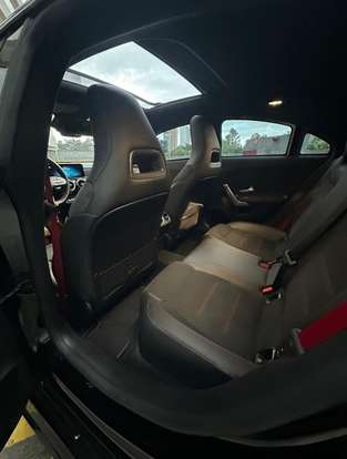 MERCEDES-BENZ-CLA 35 AMG-2020