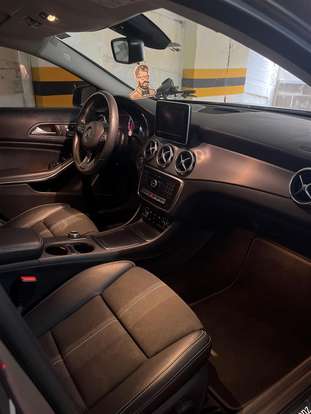 MERCEDES-BENZ-GLA 200-2017