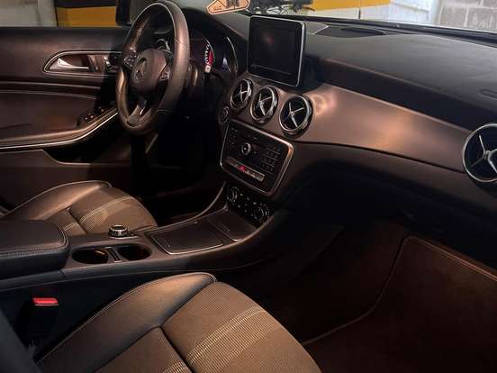 MERCEDES-BENZ-GLA 200-1.6 CGI FLEX ADVANCE 7G-DCT MERCEDES-BENZ-GLA 200-2017