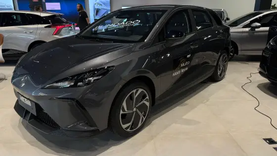 MG 4 64 KW ELÉTRICO COMFORT