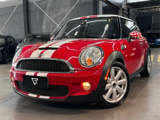 MINI COOPER 1.6 S 16V TURBO GASOLINA 2P AUTOMÁTICO MINI COOPER 1.6 S 16V TURBO GASOLINA 2P AUTOMÁTICO