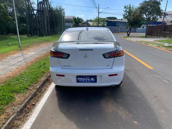 MITSUBISHI-LANCER-2012