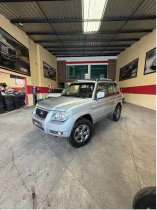 MITSUBISHI PAJERO 2.5 HD 4X4 8V TURBO INTERCOOLER DIESEL 4P MANUAL MITSUBISHI PAJERO 2.5 HD 4X4 8V TURBO INTERCOOLER DIESEL 4P MANUAL