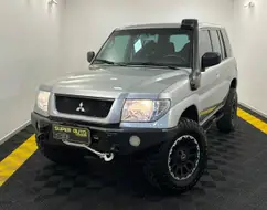 MITSUBISHI PAJERO TR4 2.0 4X4 16V 131CV GASOLINA 4P MANUAL MITSUBISHI PAJERO TR4 2.0 4X4 16V 131CV GASOLINA 4P MANUAL