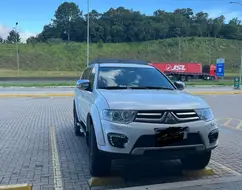 MITSUBISHI PAJERO 3.2 HPE 4X4 7 LUGARES 16V TURBO INTERCOOLER DIESEL 4P AUTOMÁTICO MITSUBISHI PAJERO 3.2 HPE 4X4 7 LUGARES 16V TURBO INTERCOOLER DIESEL 4P AUTOMÁTICO