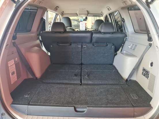MITSUBISHI-PAJERO-2017