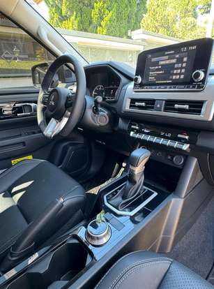 MITSUBISHI-TRITON-2026