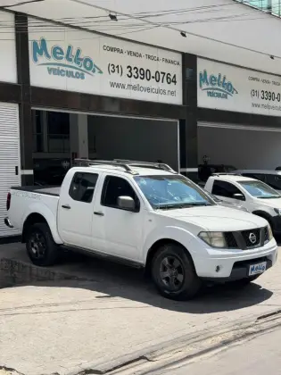 NISSAN FRONTIER 2.5 XE 4X2 CD TURBO ELETRONIC DIESEL 4P MANUAL