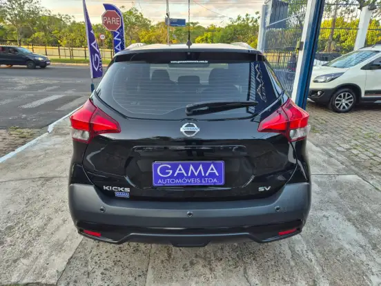 NISSAN-KICKS-2020