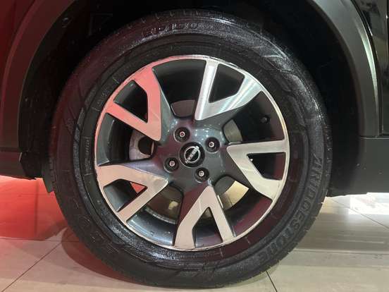 NISSAN-KICKS-2024