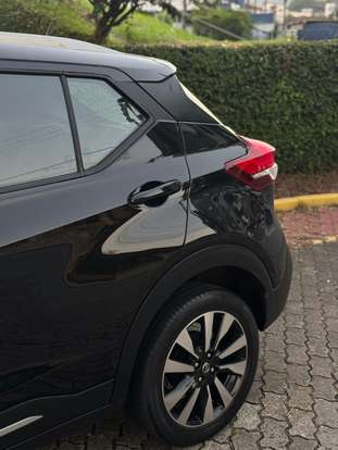NISSAN-KICKS-2018
