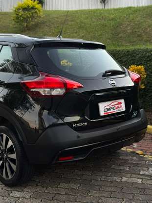 NISSAN-KICKS-2018