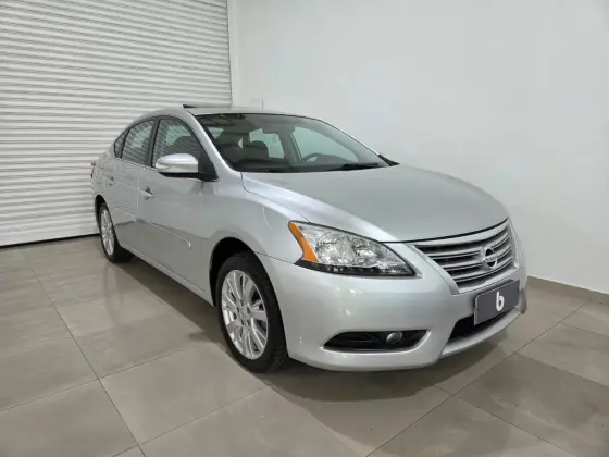 NISSAN SENTRA 2.0 SL 16V FLEX 4P AUTOMÁTICO NISSAN SENTRA 2.0 SL 16V FLEX 4P AUTOMÁTICO
