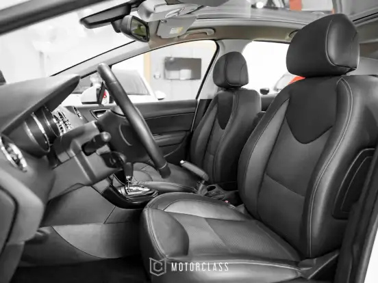 PEUGEOT-308-1.6 ALLURE THP 16V FLEX 4P AUTOMÁTICO PEUGEOT-308-2016