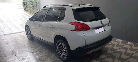 PEUGEOT-2008-2018