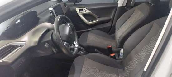 PEUGEOT-2008-2018