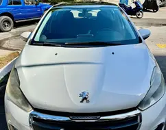PEUGEOT 208 1.6 ALLURE 16V FLEX 4P AUTOMÁTICO PEUGEOT 208 1.6 ALLURE 16V FLEX 4P AUTOMÁTICO
