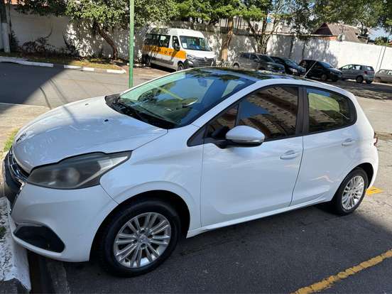 PEUGEOT-208-1.6 ALLURE 16V FLEX 4P AUTOMÁTICO PEUGEOT-208-2017