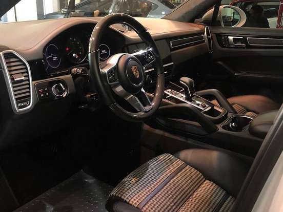 PORSCHE-CAYENNE-3.0 V6 E-HYBRID COUPÉ PLATINUM EDITION AWD TIPTRONIC S PORSCHE-CAYENNE-2023