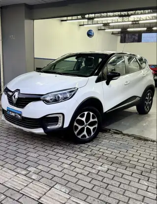 RENAULT-CAPTUR-2018
