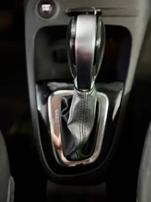RENAULT-CAPTUR-2018