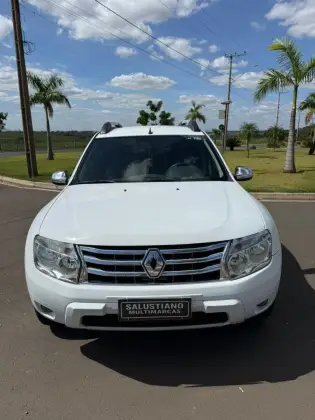 RENAULT DUSTER 2.0 DYNAMIQUE 4X2 16V FLEX 4P AUTOMÁTICO RENAULT DUSTER 2.0 DYNAMIQUE 4X2 16V FLEX 4P AUTOMÁTICO