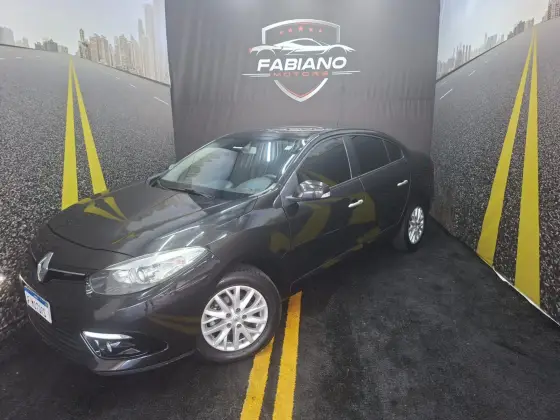 RENAULT FLUENCE 2.0 DYNAMIQUE 16V FLEX 4P AUTOMÁTICO
