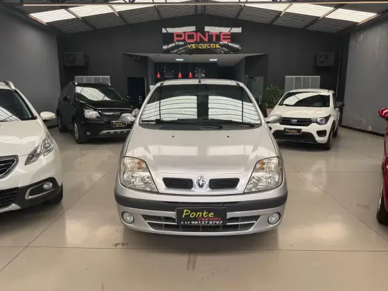 RENAULT SCÉNIC 1.6 PRIVILÉGE 16V FLEX 4P MANUAL