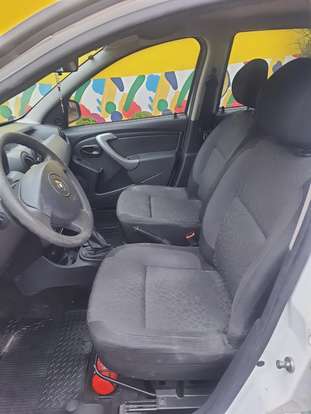 RENAULT-DUSTER-2014