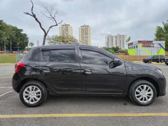 RENAULT-SANDERO-1.6 16V SCE FLEX EXPRESSION MANUAL RENAULT-SANDERO-2018