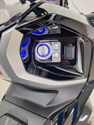 SHINERAY-URBAN 150 EFI-2025