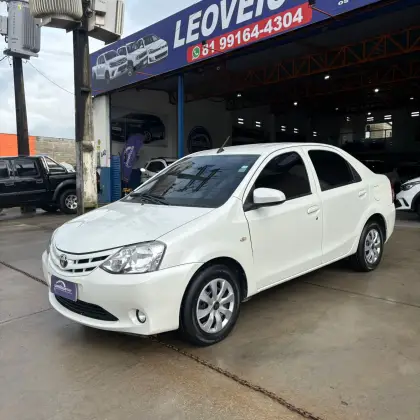 TOYOTA ETIOS 1.5 X SEDAN 16V FLEX 4P MANUAL