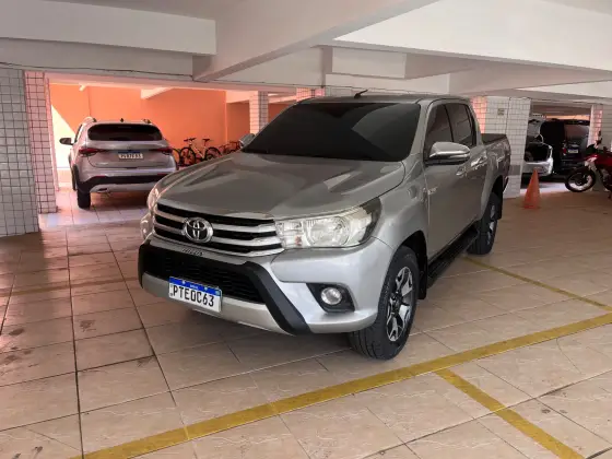 TOYOTA HILUX 2.8 SRV 4X4 CD 16V DIESEL 4P AUTOMÁTICO TOYOTA HILUX 2.8 SRV 4X4 CD 16V DIESEL 4P AUTOMÁTICO