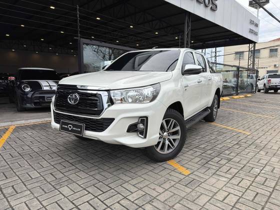 TOYOTA HILUX 2.7 SRV 4X2 CD 16V FLEX 4P AUTOMÁTICO
