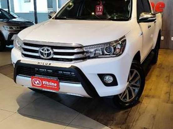 TOYOTA-HILUX-2.8 SRX 4X4 CD 16V DIESEL 4P AUTOMÁTICO TOYOTA-HILUX-2017