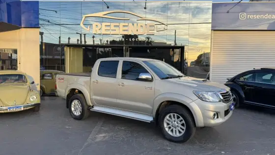 TOYOTA HILUX 3.0 SRV 4X4 CD 16V TURBO INTERCOOLER DIESEL 4P AUTOMÁTICO