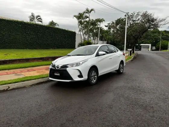 TOYOTA YARIS 1.5 16V FLEX SEDAN XS MULTIDRIVE