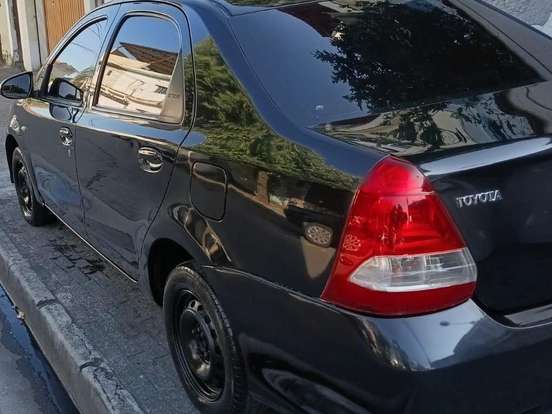 TOYOTA-ETIOS-1.5 X SEDAN 16V FLEX 4P MANUAL TOYOTA-ETIOS-2017