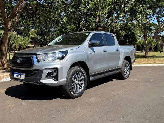 TOYOTA-HILUX-2.8 SRV 4X4 CD 16V DIESEL 4P AUTOMÁTICO TOYOTA-HILUX-2019