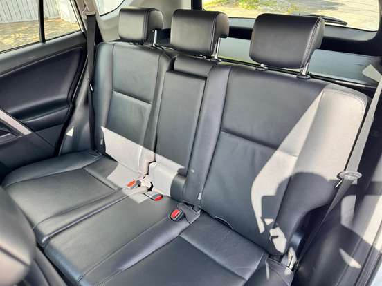 TOYOTA-RAV4-2.0 TOP 4X2 16V GASOLINA 4P AUTOMÁTICO TOYOTA-RAV4-2018