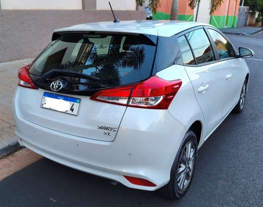 TOYOTA-YARIS-1.5 16V FLEX XL PLUS CONNECT MULTIDRIVE TOYOTA-YARIS-2020