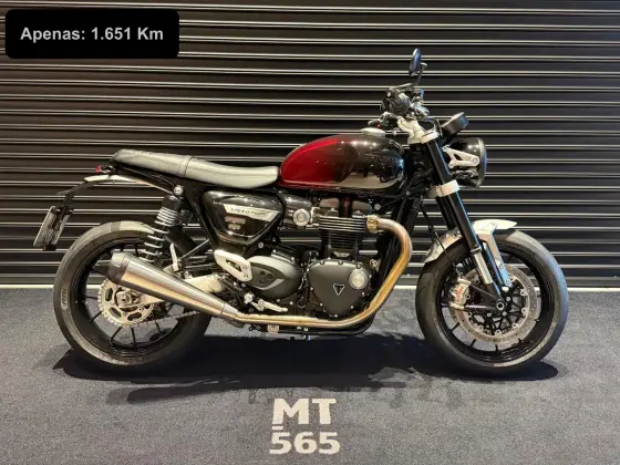 TRIUMPH SPEED TWIN 