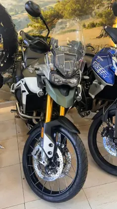 TRIUMPH TIGER 900 RALLY PRO 