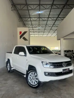 VOLKSWAGEN AMAROK 2.0 HIGHLINE 4X4 CD 16V TURBO INTERCOOLER DIESEL 4P MANUAL VOLKSWAGEN AMAROK 2.0 HIGHLINE 4X4 CD 16V TURBO INTERCOOLER DIESEL 4P MANUAL