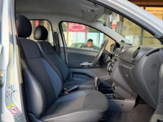 VOLKSWAGEN-GOL-1.0 MI TRENDLINE 8V FLEX 4P MANUAL VOLKSWAGEN-GOL-2014