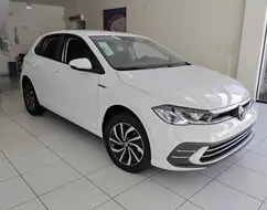 VOLKSWAGEN POLO 1.0 170 TSI HIGHLINE AUTOMÁTICO VOLKSWAGEN POLO 1.0 170 TSI HIGHLINE AUTOMÁTICO