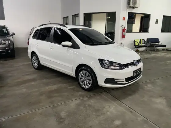 /en/city/cate-car-used-car/volkswagen-spacefox-2018-1-6-msi-trendline-8v-flex-4p-manual-48182547533924352/-3