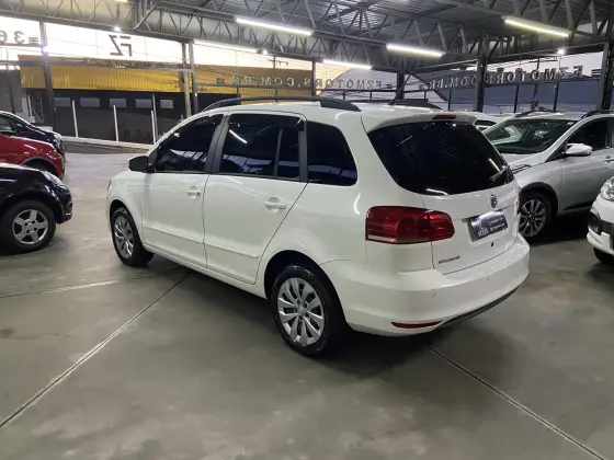 /en/city/cate-car-used-car/volkswagen-spacefox-2018-1-6-msi-trendline-8v-flex-4p-manual-48182547533924352/-5